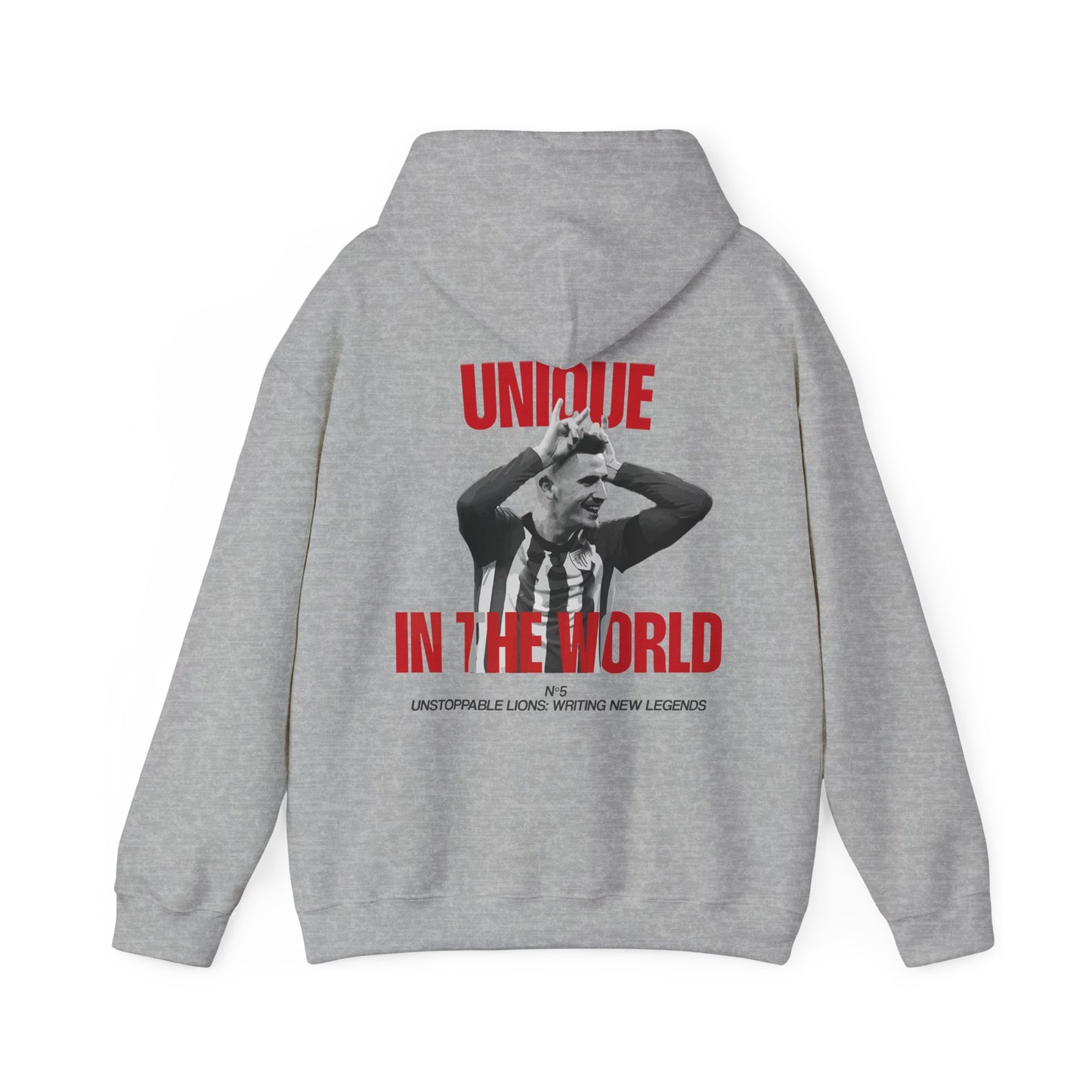 Nº 5 UNIQUE IN THE WORLD CAP HOODIE - Selvägea